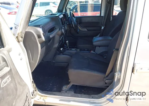 2014 Jeep Wrangler Unlimited Sport Rhd from USA, damaged, VIN 1C4BJWKG5EL189284